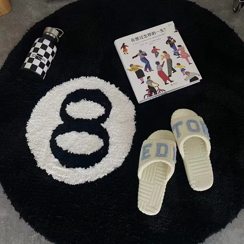 LAKEA 8 Ball Rug
